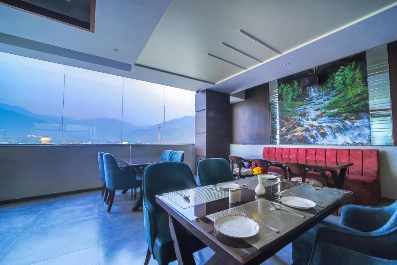 Hotel Holy Vivasa Rišikéš Exteriér fotografie