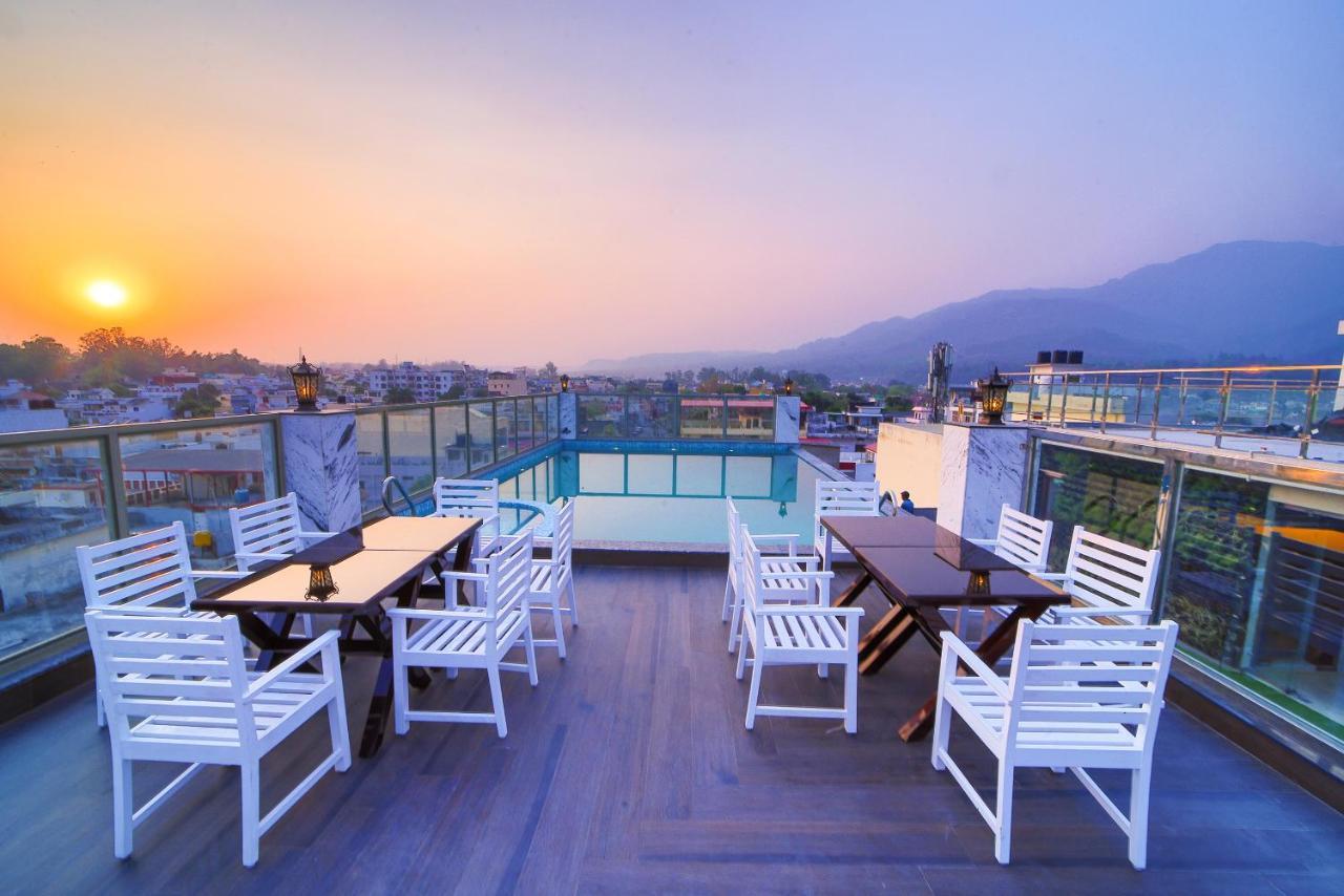 Hotel Holy Vivasa Rišikéš Exteriér fotografie