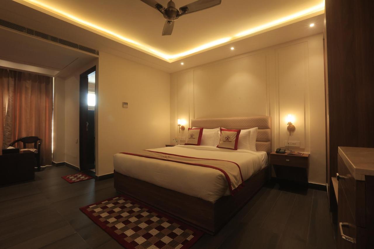 Hotel Holy Vivasa Rišikéš Exteriér fotografie