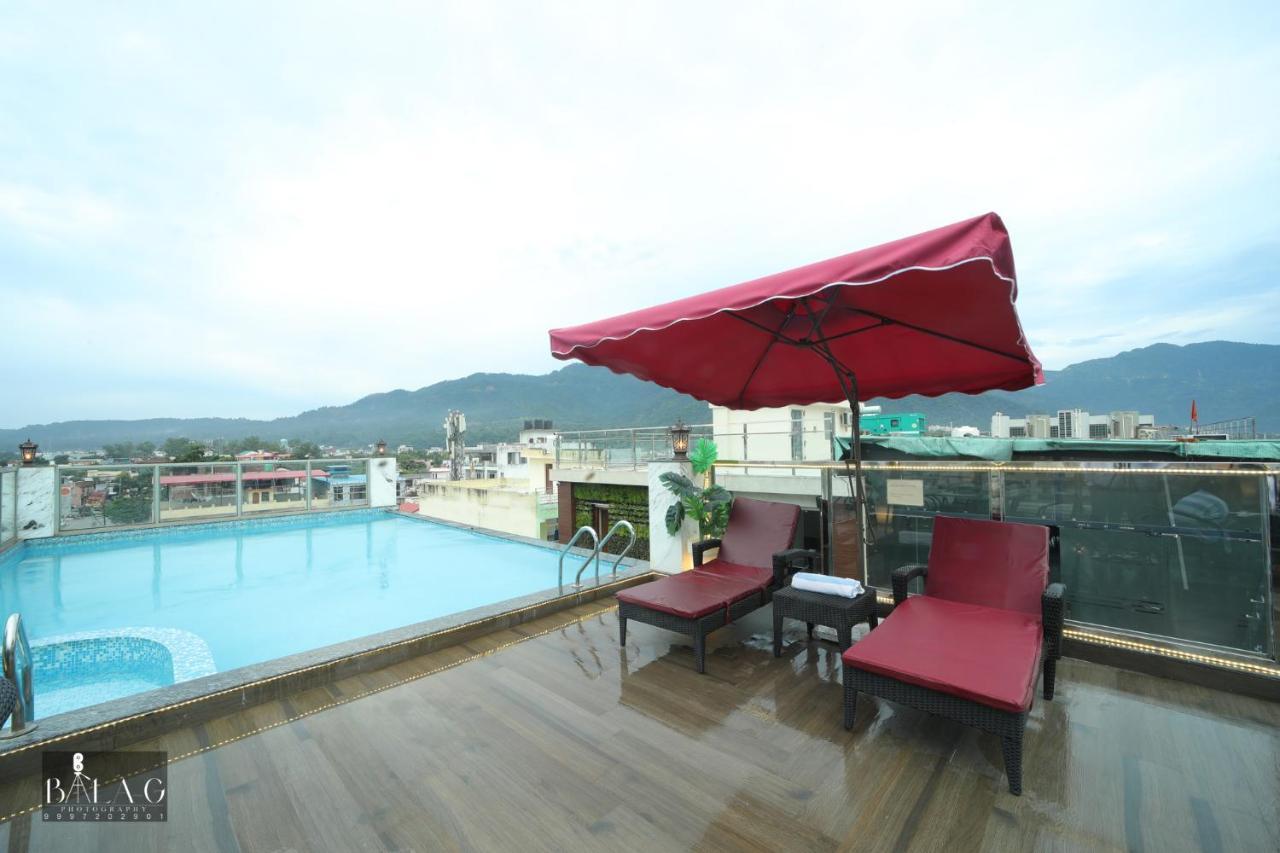 Hotel Holy Vivasa Rišikéš Exteriér fotografie